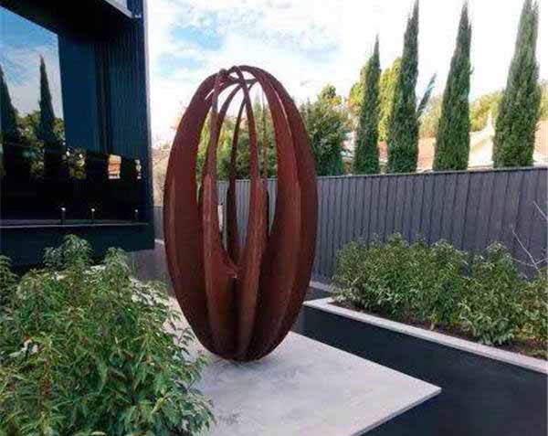 �ͺ�����